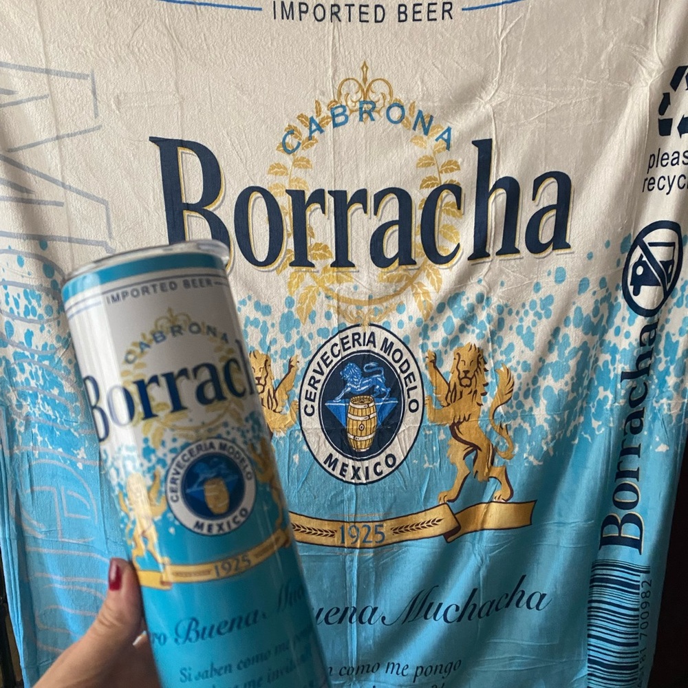 Borracha Blue Tumbler Blanket